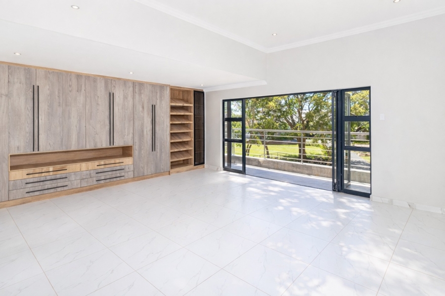 4 Bedroom Property for Sale in Landsmeer Residential Estate North West